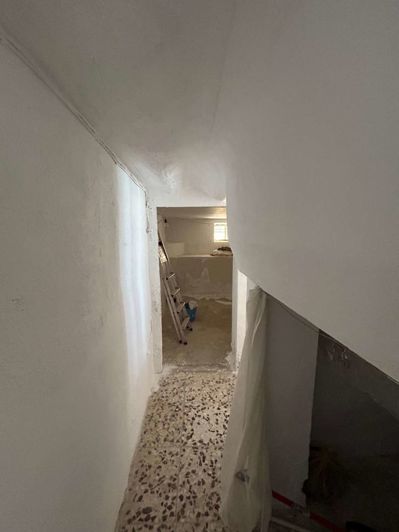 Image No.36-5 Bed Townhouse for sale