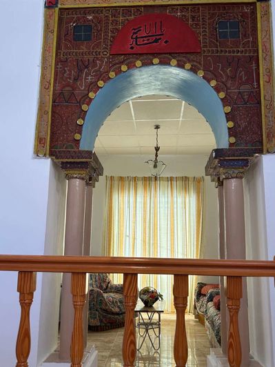 Image No.40-5 Bed Townhouse for sale