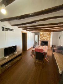 property188480445