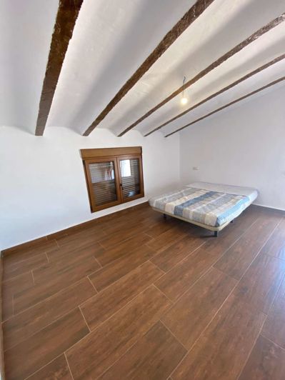 Image No.29-5 Bed Villa for sale