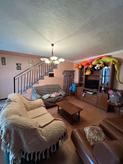 Image No.3-4 Bed Property for sale