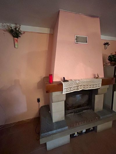 Image No.4-4 Bed Property for sale