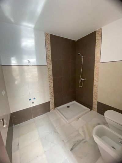 Image No.14-2 Bed Property for sale