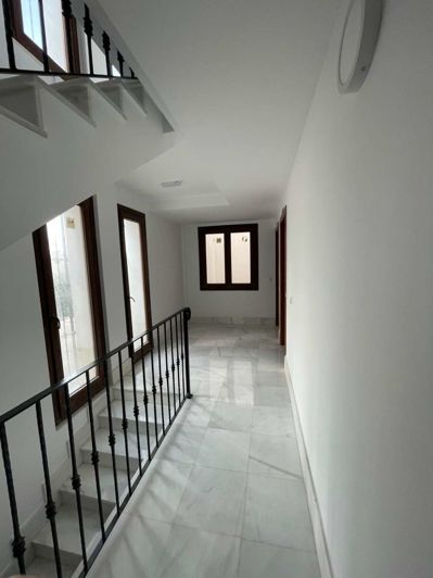 Image No.24-2 Bed Property for sale