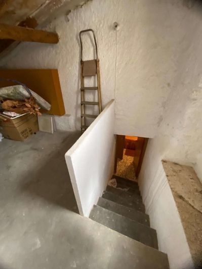 Image No.24-4 Bed Property for sale