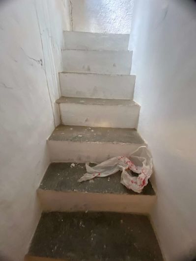 Image No.25-4 Bed Property for sale