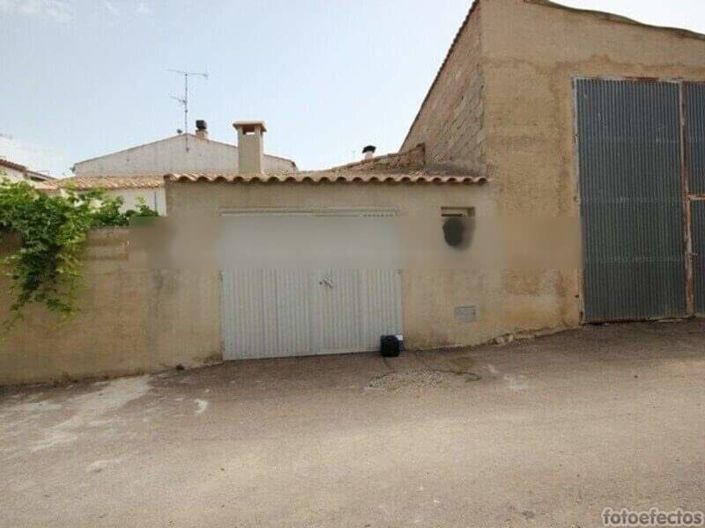 Image No.27-4 Bed Property for sale