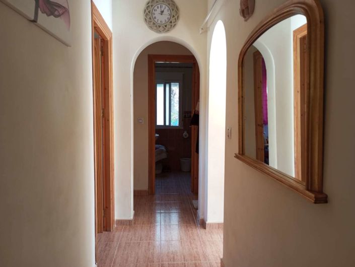 Image No.21-10 Bed Property for sale