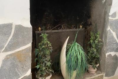 Image No.48-10 Bed Property for sale