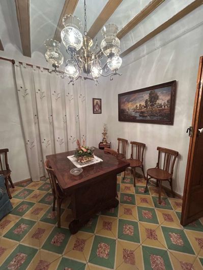 Image No.23-4 Bed Townhouse for sale