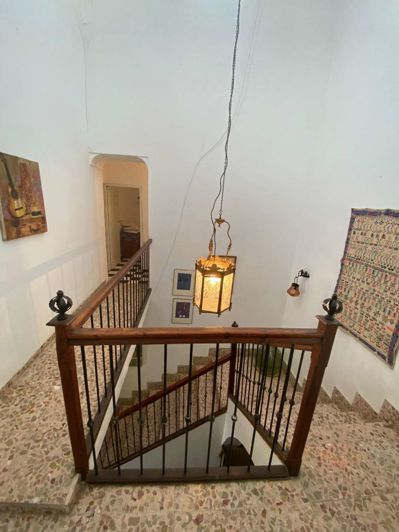 Image No.36-8 Bed Property for sale