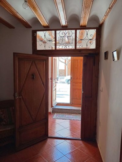 Image No.3-3 Bed Property for sale