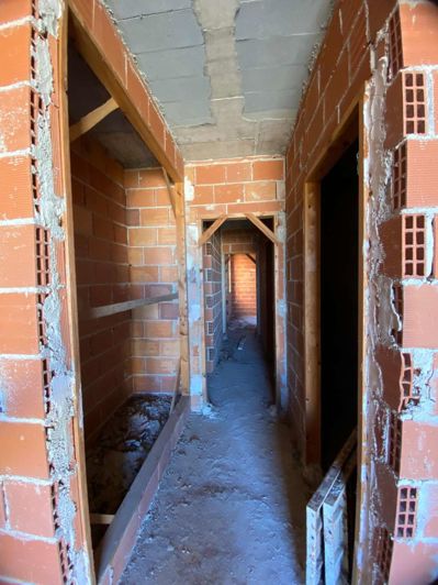 Image No.6-3 Bed Property for sale