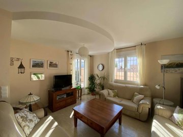 property159705938