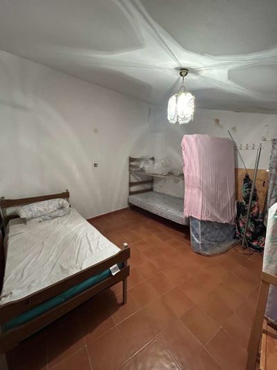 Image No.22-3 Bed Property for sale