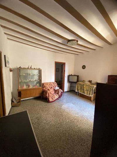 Image No.11-4 Bed Townhouse for sale