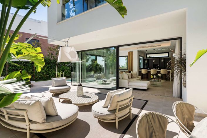 Image No.9-4 Bed Villa for sale