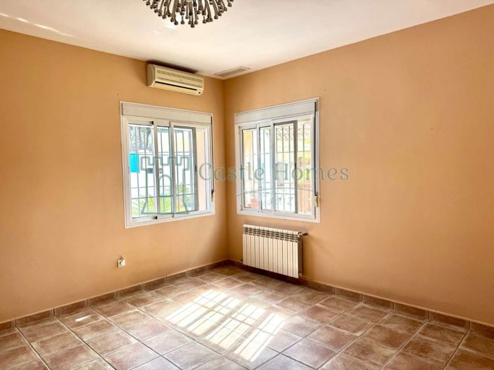 Image No.12-Villa de 5 chambres à vendre à El Puerto de Santa María