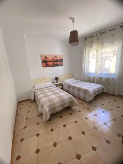 Image No.19-4 Bed Apartment for sale