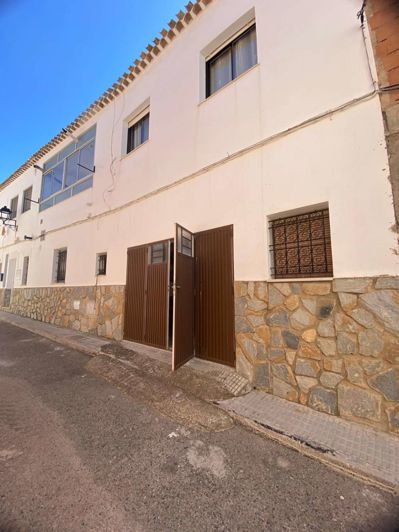 Image No.9-4 Bed Apartment for sale