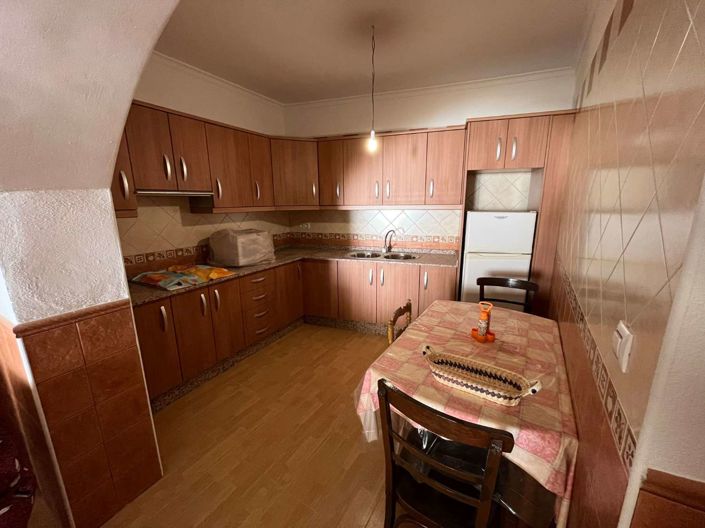Image No.4-3 Bed Townhouse for sale