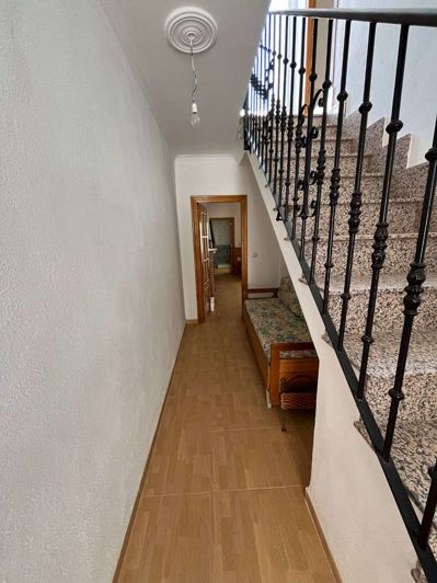 Image No.7-3 Bed Townhouse for sale