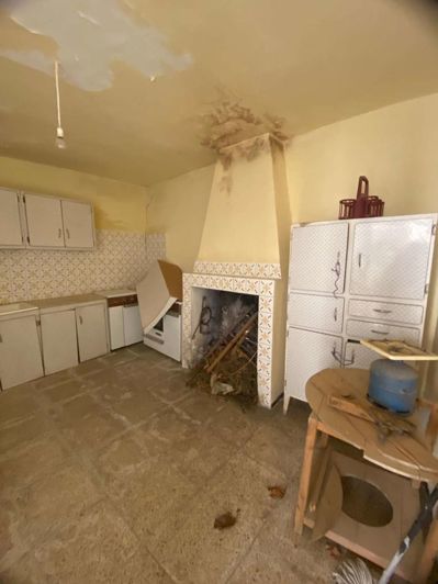 Image No.16-4 Bed Property for sale