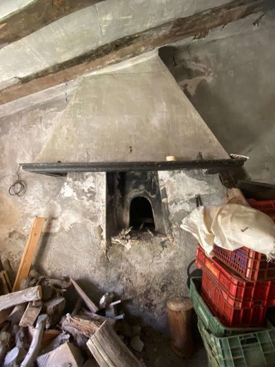 Image No.25-4 Bed Property for sale