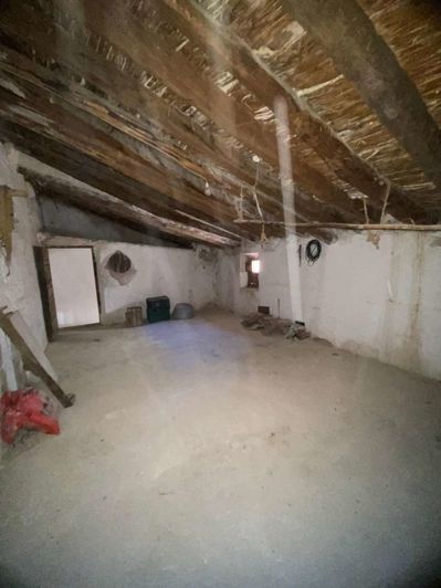 Image No.32-4 Bed Property for sale