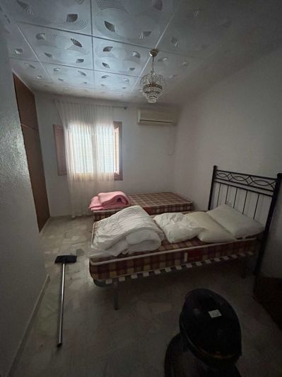 Image No.23-6 Bed Townhouse for sale