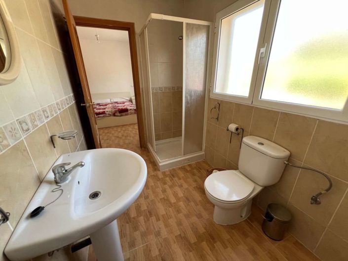 Image No.33-5 Bed Villa for sale