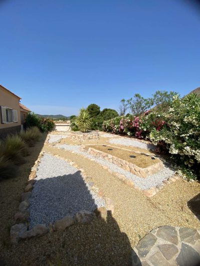 Image No.42-5 Bed Villa for sale