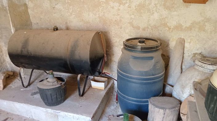 Image No.33-6 Bed Property for sale