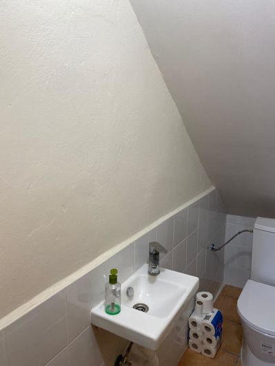 Image No.17-3 Bed Property for sale