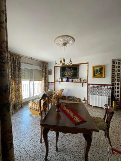 Image No.15-5 Bed Property for sale