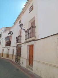 property226855798