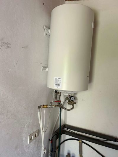 Image No.34-3 Bed Chalet for sale