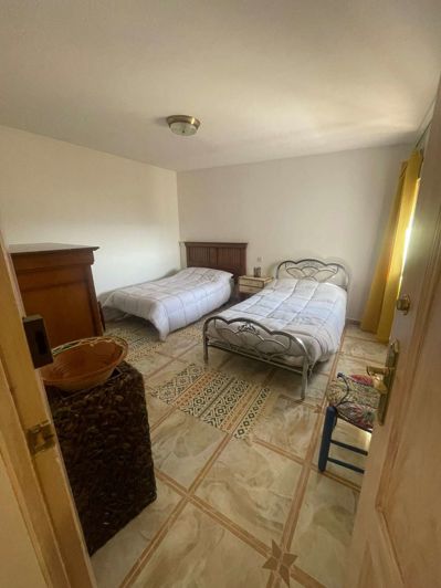 Image No.17-4 Bed Townhouse for sale