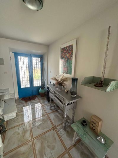 Image No.4-4 Bed Townhouse for sale