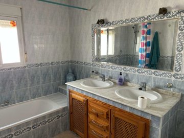 property24585727