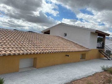 property245652528