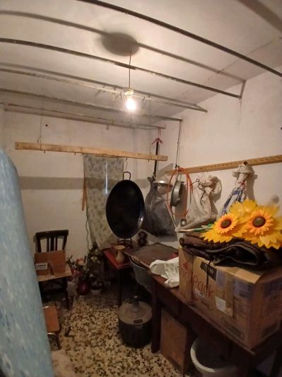 Image No.11-7 Bed Property for sale