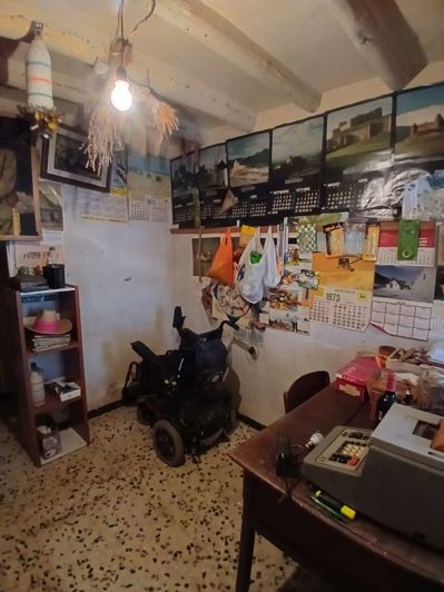 Image No.5-7 Bed Property for sale