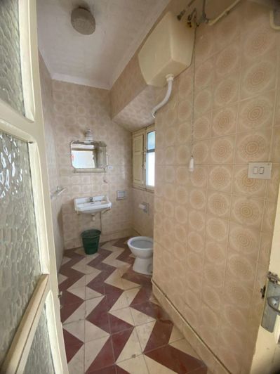 Image No.11-4 Bed Property for sale