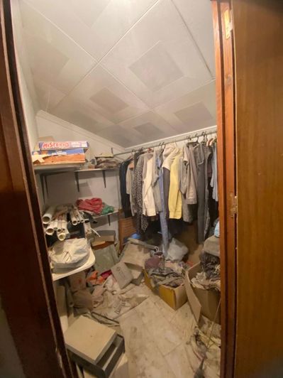 Image No.15-4 Bed Property for sale