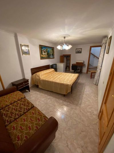 Image No.9-4 Bed Property for sale