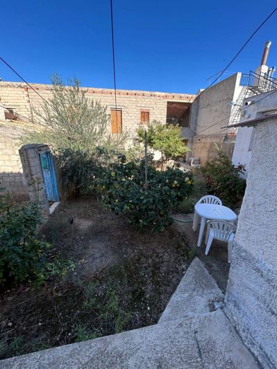 Image No.35-5 Bed Property for sale