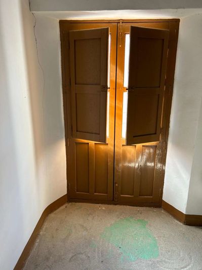 Image No.4-5 Bed Property for sale