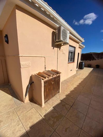 Image No.19-3 Bed Chalet for sale