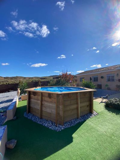 Image No.9-3 Bed Chalet for sale